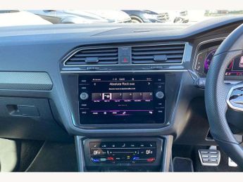 Volkswagen Tiguan 2.0 TDI 4Motion R-Line 5dr DSG