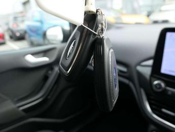 Ford Fiesta 1.0 EcoBoost Hybrid mHEV 125 ST-Line 5dr Auto
