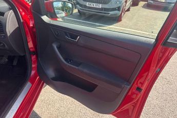 Skoda Fabia Estate 1.0 TSI SE Drive 5dr DSG