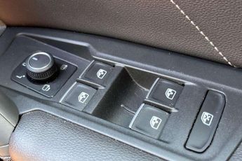 Volkswagen Tiguan 2.0 TSI 4Motion R-Line 5dr DSG