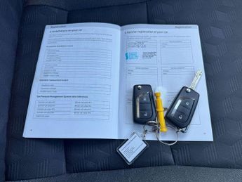 Toyota Yaris 1.5 Hybrid Design 5dr CVT