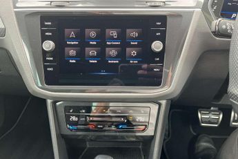 Volkswagen Tiguan 2.0 TDI R-Line 5dr DSG
