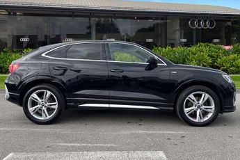 Audi Q3 35 TFSI S Line 5dr