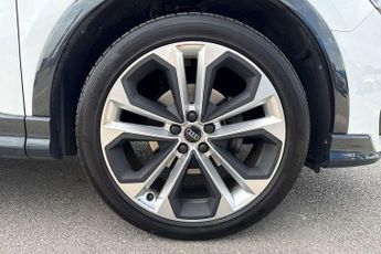 Audi Q3 35 TFSI Black Edition 5dr S Tronic