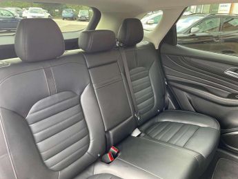 MG HS 1.5 T-GDI PHEV Exclusive 5dr Auto