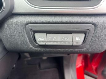 Renault Captur 1.6 E-Tech Plug-in hybrid 160 Techno 5dr Auto