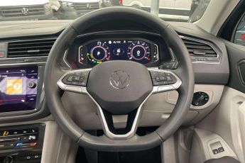 Volkswagen Tiguan 1.4 TSI eHybrid Elegance 5dr DSG