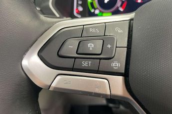 Volkswagen Tiguan 1.4 TSI eHybrid Elegance 5dr DSG