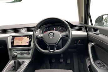 Volkswagen Passat 1.4 TSI SE Business 4dr