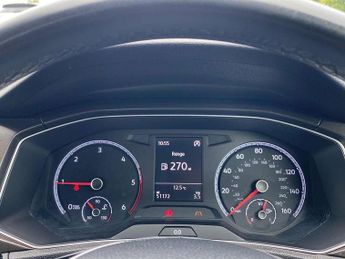 Volkswagen T-Roc 2.0 TDI SE 5dr