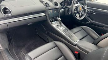 Porsche Cayman 2.0 2dr PDK