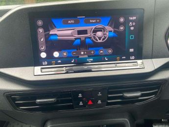 Volkswagen Caddy 1.5 TSI 116PS Commerce Pro Van DSG [Tech Pack]