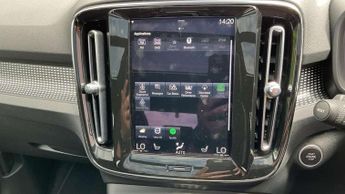 Volvo XC40 Recharge 1.5 T5 Recharge PHEV R DESIGN 5dr Auto