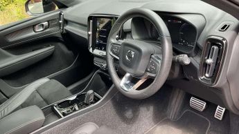 Volvo XC40 Recharge 1.5 T5 Recharge PHEV R DESIGN 5dr Auto