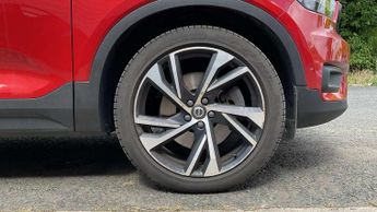 Volvo XC40 Recharge 1.5 T5 Recharge PHEV R DESIGN 5dr Auto