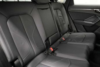 Audi Q3 35 TDI Black Edition 5dr S Tronic [20" Alloy]