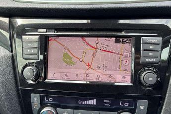 Nissan Qashqai 1.3 DiG-T Acenta Premium 5dr