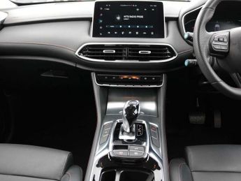 MG HS 1.5 T-GDI SE 5dr DCT