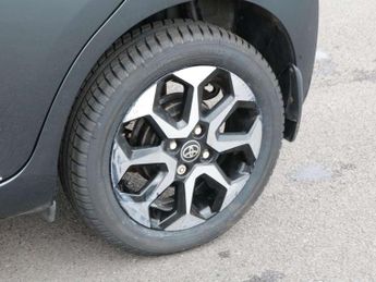 Toyota Aygo 1.0 VVT-i X-Plore 5dr x-shift