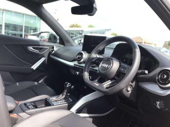 Audi Q2 35 TFSI Black Edition 5dr S Tronic