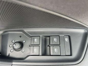 Audi A3 30 TFSI Technik 5dr