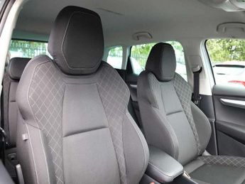 Skoda Karoq 1.0 TSI 110 SE 5dr