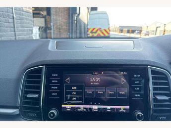 Skoda Karoq 1.5 TSI SE 5dr
