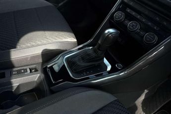 Volkswagen T-Roc 1.5 TSI EVO R-Line 5dr DSG