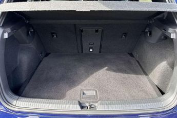 Volkswagen Golf 1.5 eTSI 150 R-Line 5dr DSG