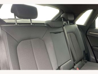 Audi Q3 35 TFSI S Line 5dr S Tronic