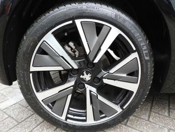 Peugeot 208 1.5 BlueHDi 100 GT 5dr