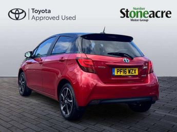 Toyota Yaris 1.5 Hybrid Design 5dr CVT