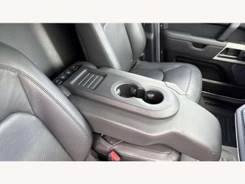 Land Rover Defender 3.0 D250 Hard Top HSE Auto [3 Seat]