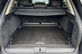 Land Rover Range Rover Sport 3.0 D250 HSE Silver 5dr Auto