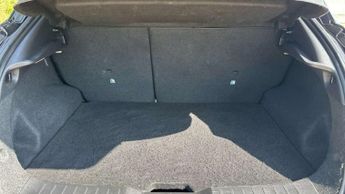 Nissan Juke 1.0 DiG-T 114 N-Connecta 5dr DCT