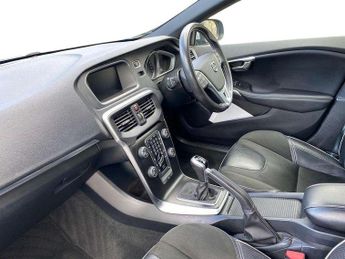 Volvo V40 T2 [122] R DESIGN Nav Plus 5dr