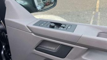 Volkswagen Transporter 2.0 TDI 150 Highline Van DSG
