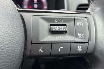 Nissan Qashqai 1.3 DiG-T MH 158 N-Connecta 5dr Xtronic