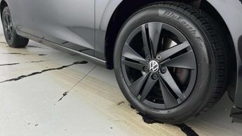 Volkswagen Golf 1.5 TSI 150 Life 5dr