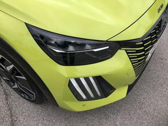 Peugeot 208 1.2 Hybrid 136 GT 5dr e-DSC6