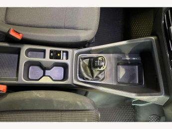 Volkswagen Caddy 2.0 TDI 102PS Commerce Van [Business/Tech Pack]