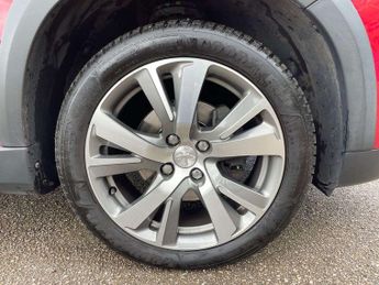 Peugeot 2008 1.2 PureTech 130 Allure Premium 5dr EAT6