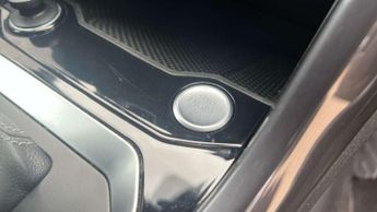 Volkswagen T-Roc 1.5 TSI EVO R-Line 5dr DSG