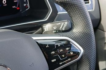 Volkswagen Tiguan 2.0 TDI 4Motion R-Line 5dr DSG