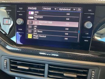 Volkswagen Polo 1.0 TSI Life 5dr DSG