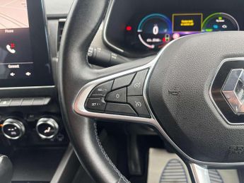 Renault Arkana 1.6 E-Tech full hybrid 145 Techno 5dr Auto