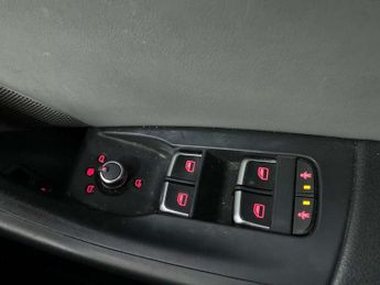 Audi Q3 2.0 TDI Quattro S Line Edition 5dr