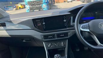 Volkswagen Polo 1.0 Life 5dr