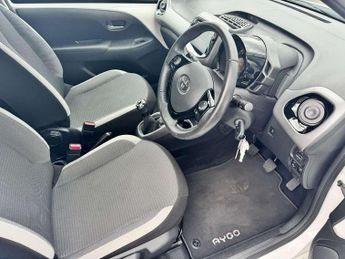 Toyota Aygo 1.0 VVT-i X-Play TSS 5dr