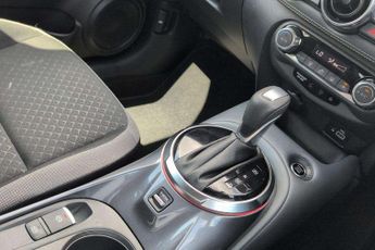 Nissan Juke 1.0 DiG-T N-Connecta 5dr DCT